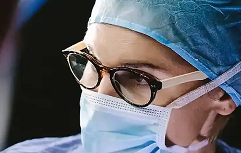 دکتر دیانا حسینی بهترین متخصص درمان زگیل تناسلی در مشهد